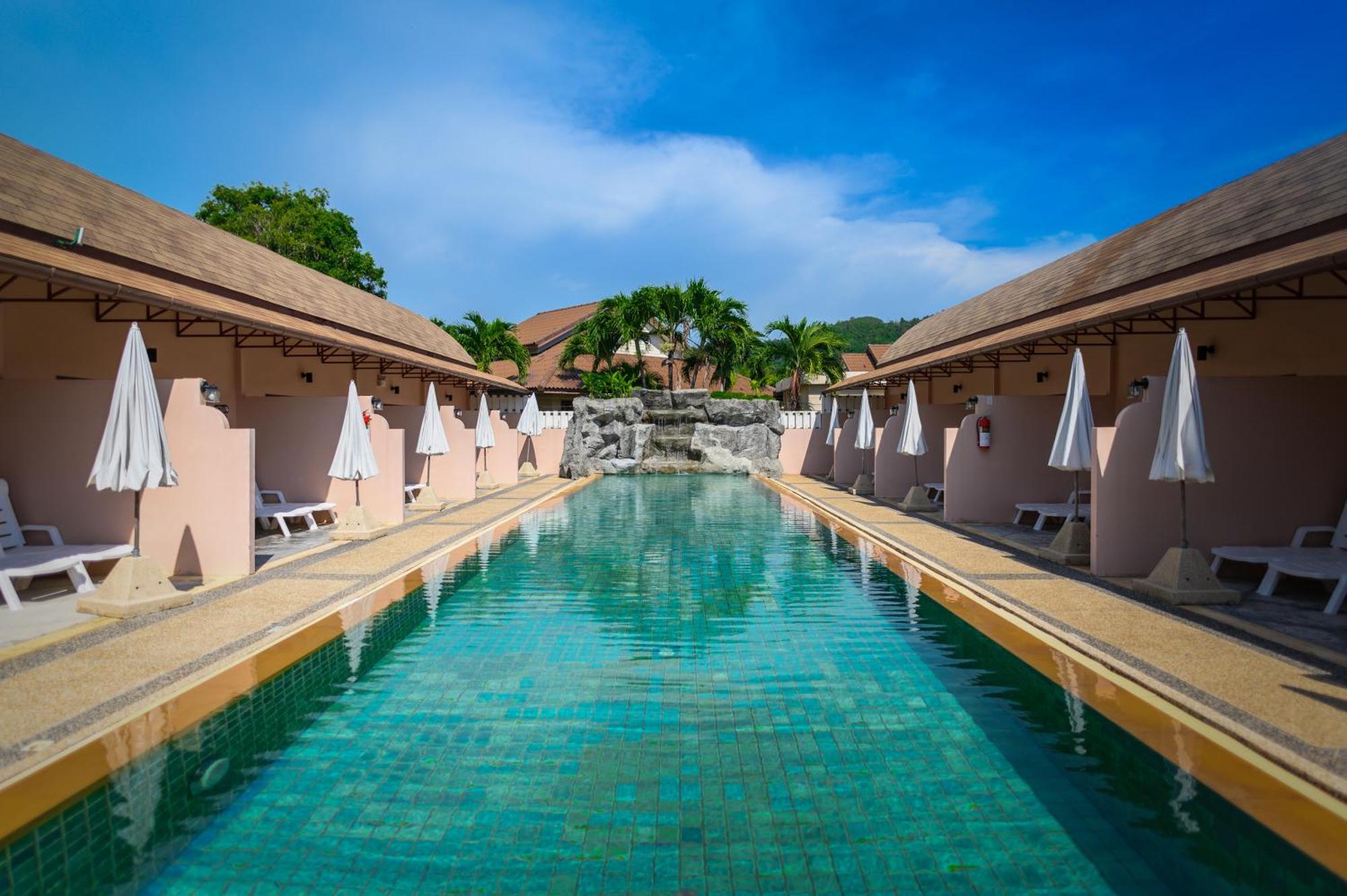 Phuket Kata Resotel Rom bilde
